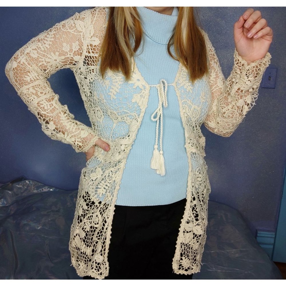 Zara embroidered lace ivory kimono cardigan size S